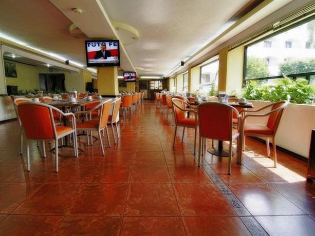 Hotel Gran Plaza & Convention Center