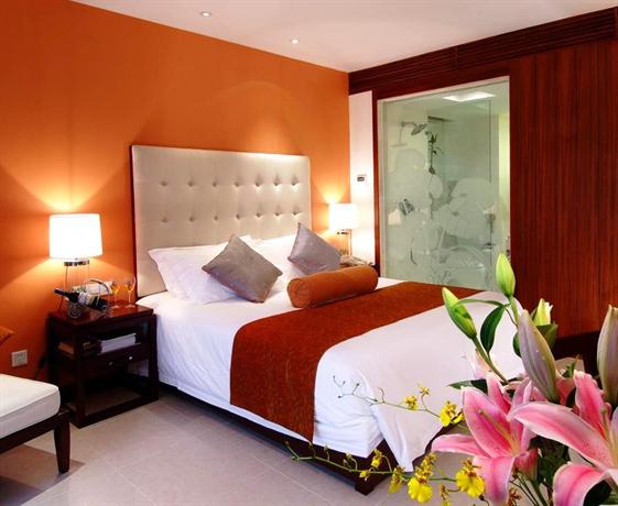 亚龙湾高尔夫球会