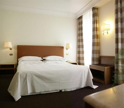 Hotel Albergo Santa Chiara