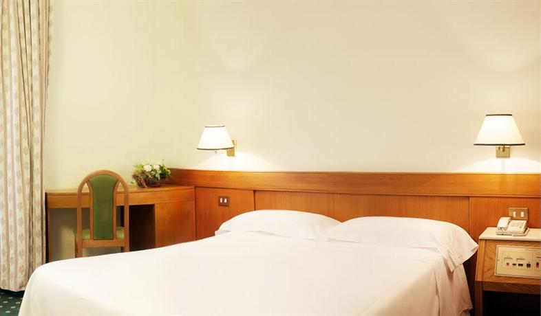 Hotel Albergo Santa Chiara