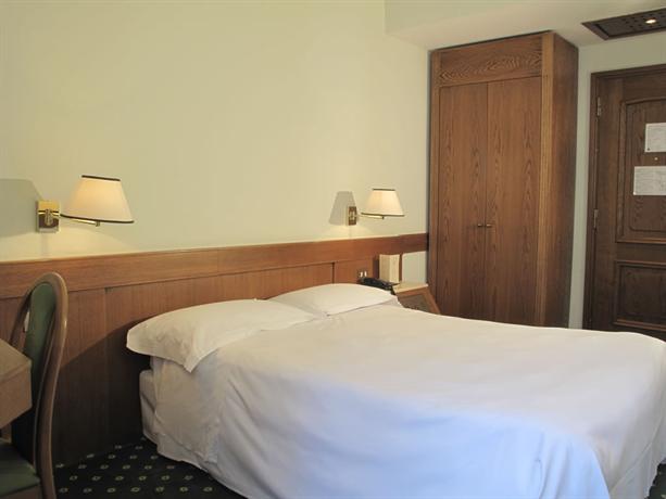 Hotel Albergo Santa Chiara