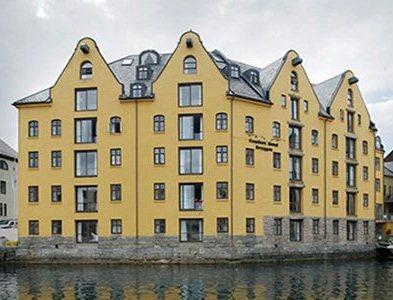 Hotel Brosundet
