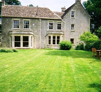 Forge House Bed and Breakfast Cirencester Kemble Railway Cuttings United Kingdom thumbnail