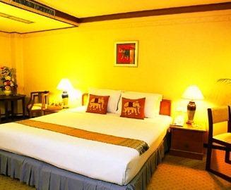 โรงแรมวอลล์สตรีท อินน์