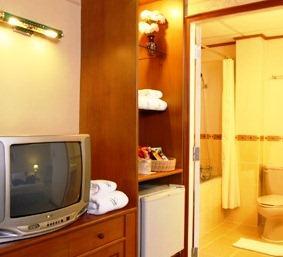 โรงแรมวอลล์สตรีท อินน์