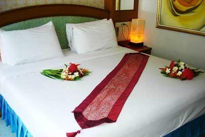 โรงแรมละไม