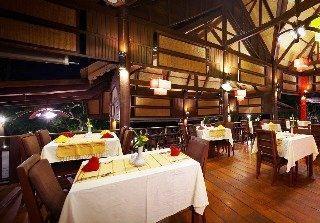 โรงแรมคอรัล โคฟ ชาเลต์