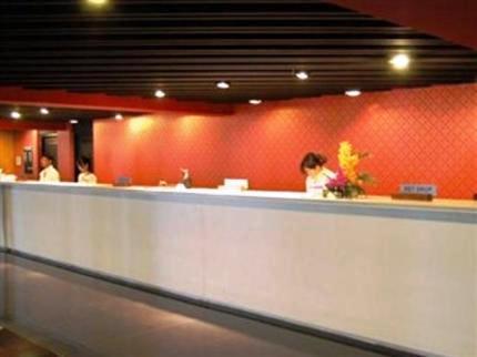 โรงแรมเชียงใหม่ฮิลล์ 2000