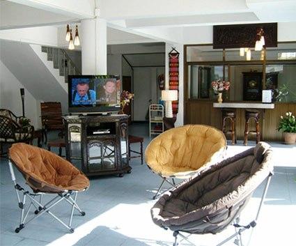 Bed And Terrace Guesthouse Chiang Mai