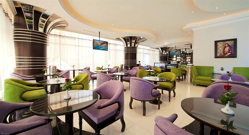 Swiss Hotel Corniche