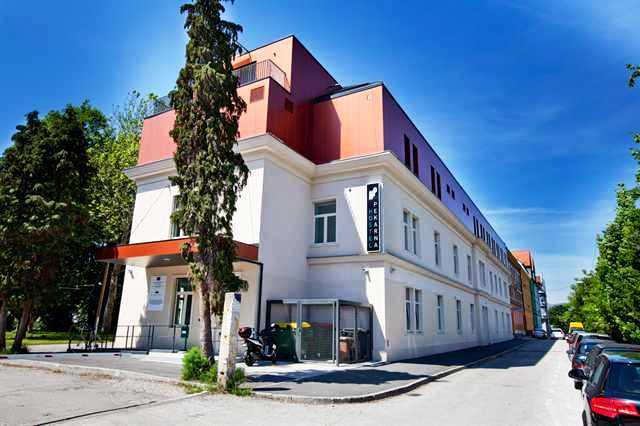 Hostel Pekarna Drava Region Slovenia thumbnail
