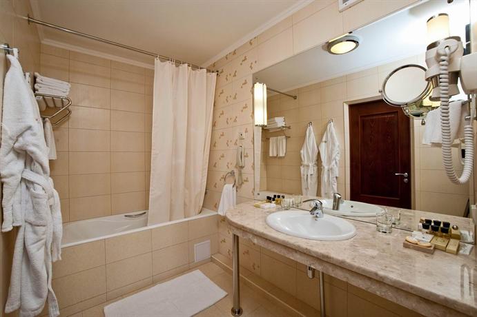 Отель Crowne Plaza Krasnodar - Centre