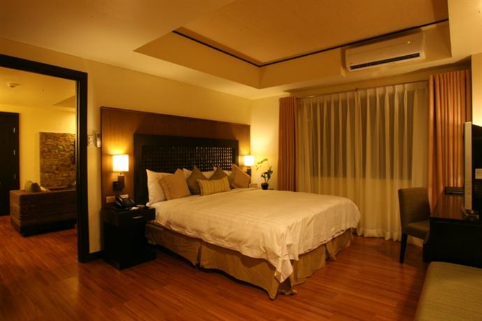 Widus Hotel and Casino Angeles City