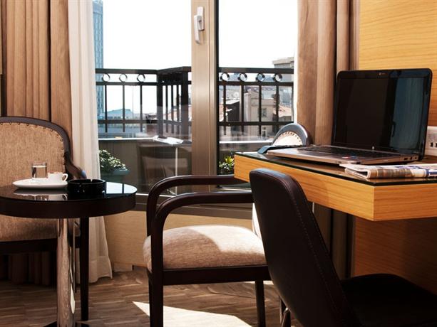 Riva Hotel Taksim