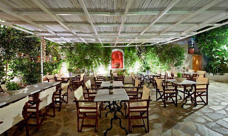 Mistral Hotel Hydra