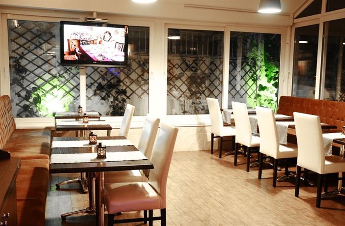 Five Boutique Hotel