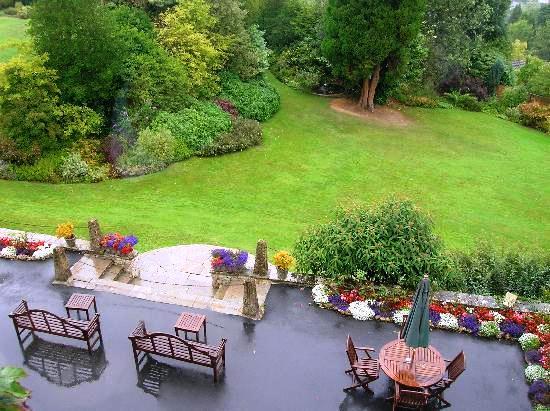 Burleigh Court Hotel
