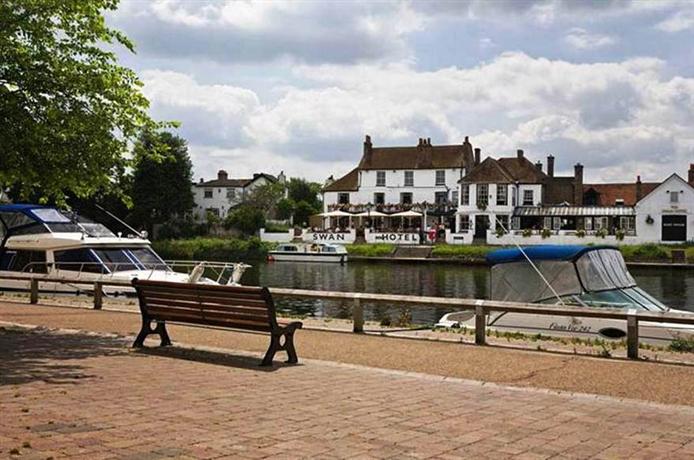 The Swan Hotel Staines