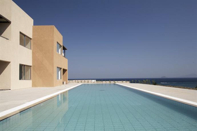 Carda Beach Hotel