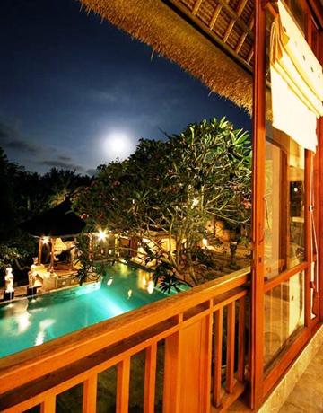 Alam Puri Art Museum Resort & Spa