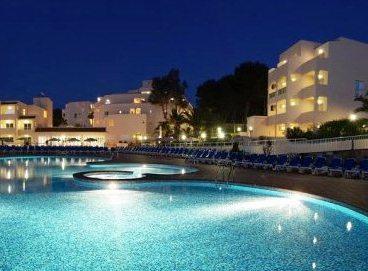 Invisa Hotel Club Cala Blanca