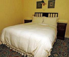 Red Setter Townhouse Bed & Breakfast Carlow Courthouse Ireland thumbnail