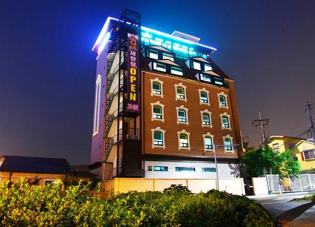 Q Hotel Yongin Baekryeonam Hermitage South Korea thumbnail