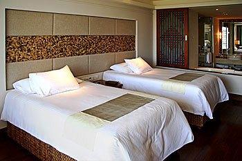 亚龙湾华宇度假酒店