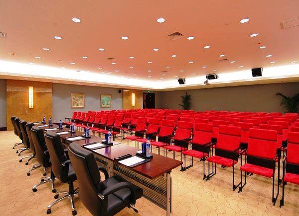 上海外高桥皇冠假日酒店