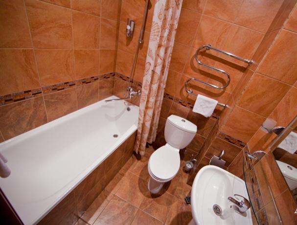 AMAKS Premier Hotel