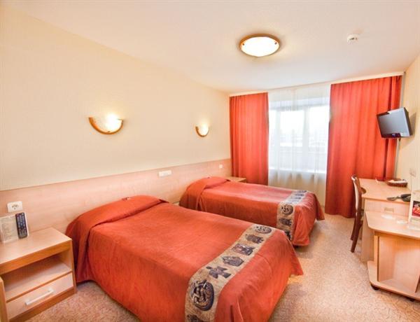 AMAKS Premier Hotel