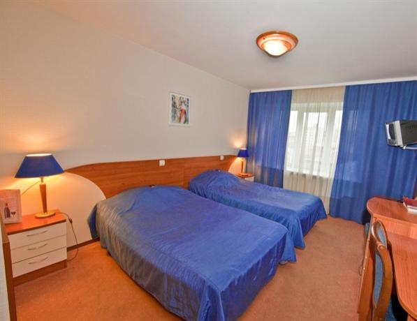 AMAKS Premier Hotel