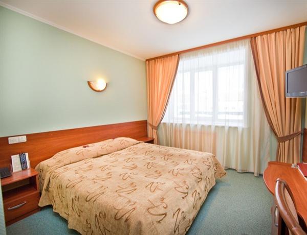 AMAKS Premier Hotel