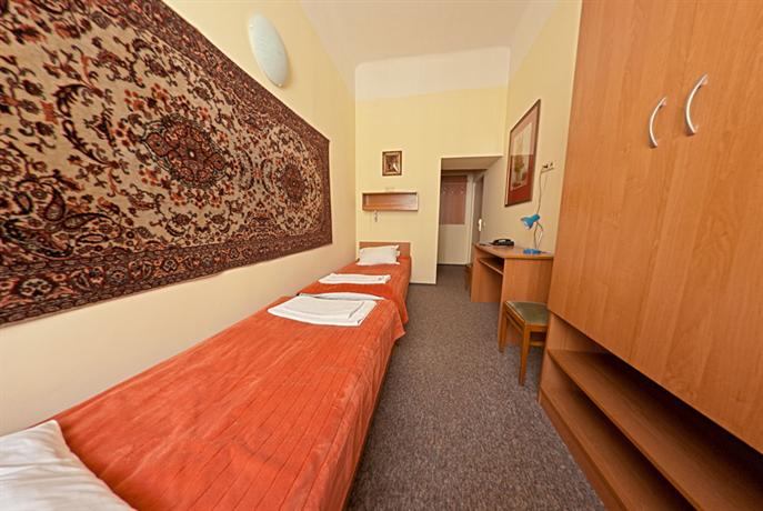 Hotel Alef