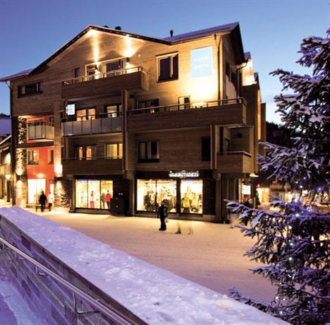 Levi Suites Unna Mannu