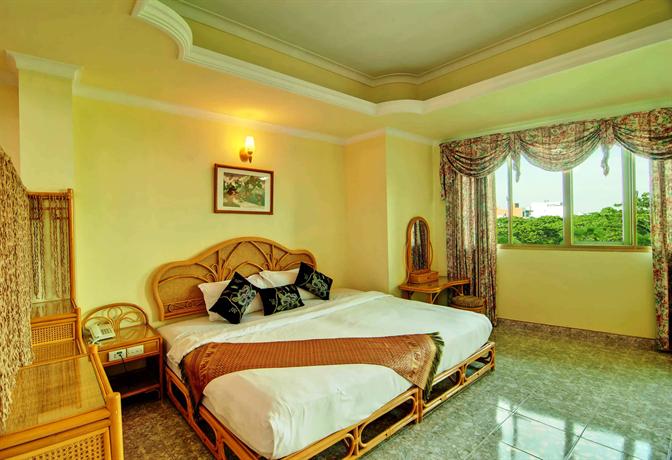 Evergreen Hotel