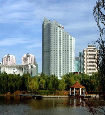 上海扬子江万丽大酒店