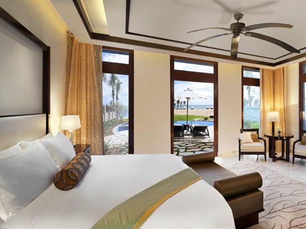 三亚亚龙湾瑞吉度假酒店