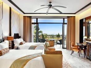 三亚亚龙湾瑞吉度假酒店