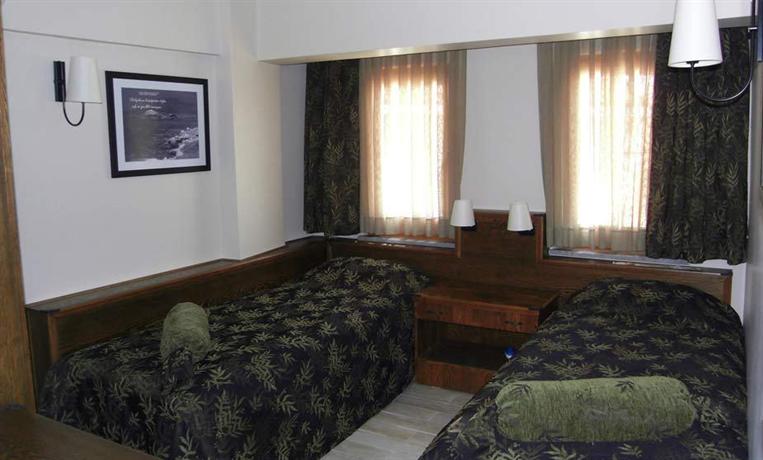Mitos Hotel