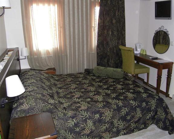 Mitos Hotel