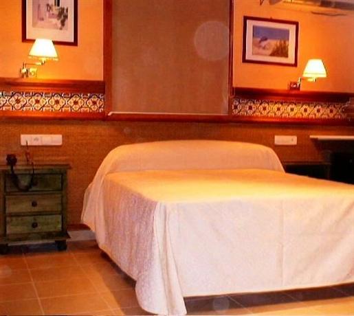 Hostal La Conilena