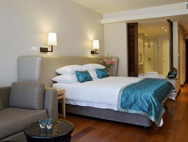 Chapmans Peak Beach Hotel