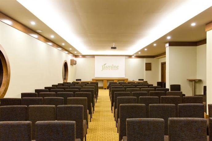 Adin Beach Hotel