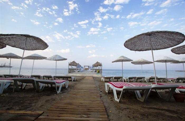 Adin Beach Hotel