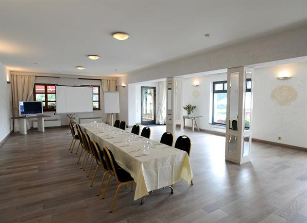 Romantic Hotel Mlyn Karlstejn