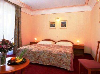 Villa Medici Hotel & Restaurant