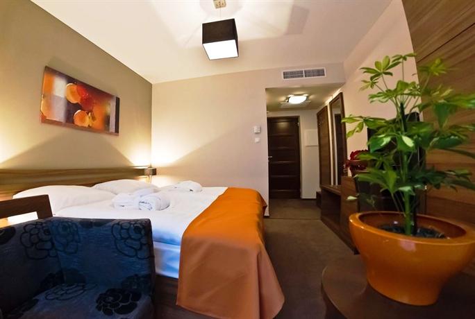 Oliva Hotel