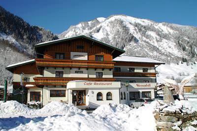 Hotel Wasserfall Grossglockner High Alpine Road Austria thumbnail