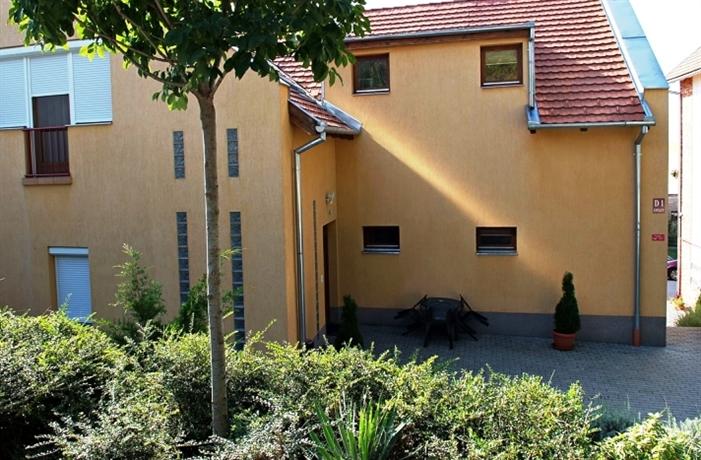 Centrum Apartments Hotel